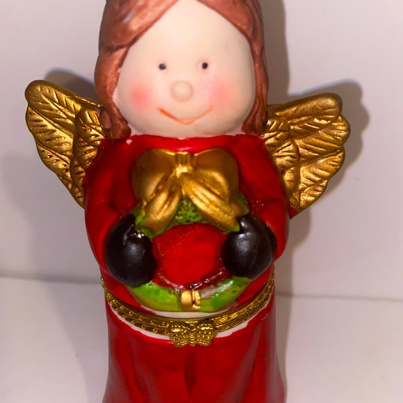 Vintage Red Porcelain metal gold hinged golden winged “Angel Trinket Box” - Picture 2 of 6